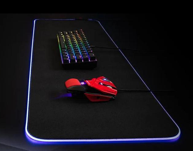 美加狮全新S.U.R.F. RGB游戏鼠标垫发布  通亚工艺品鼠标垫定制厂家